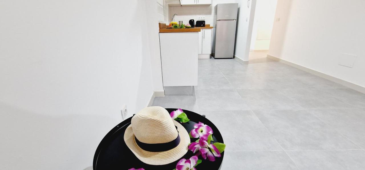 Apartamentos Playa San Juan & Wifi Free Guia de Isora  Ngoại thất bức ảnh